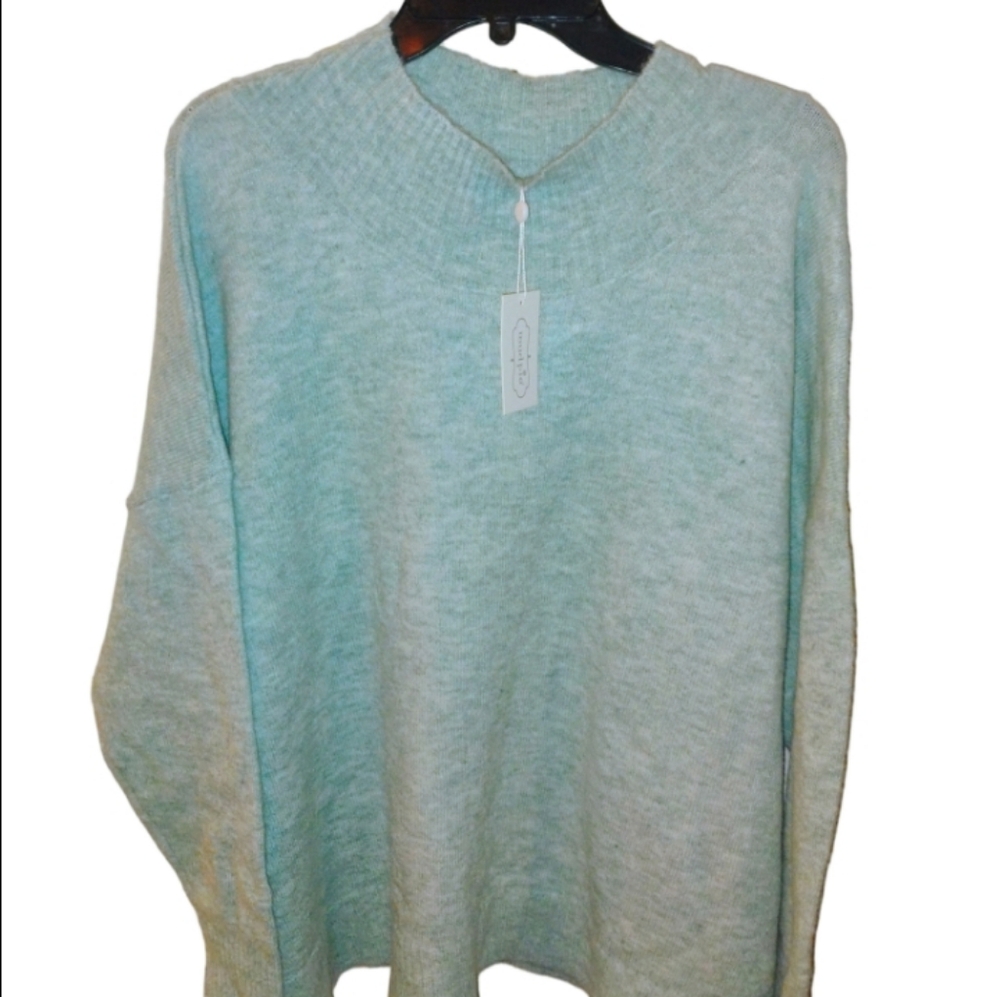 Mud Pie Grey/Green Oversized Plus Sweater New With Tag One Size - Picture 2 of 8